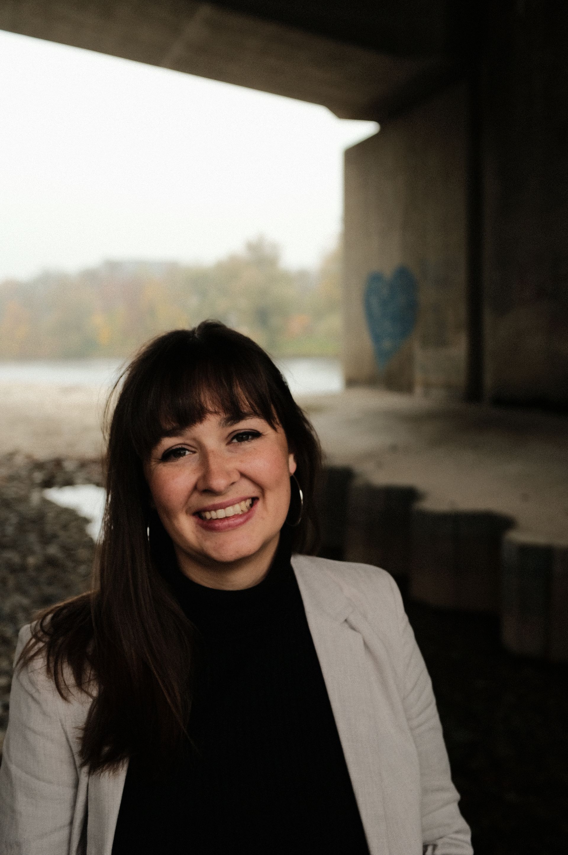 Mareike mit ihrem Hund